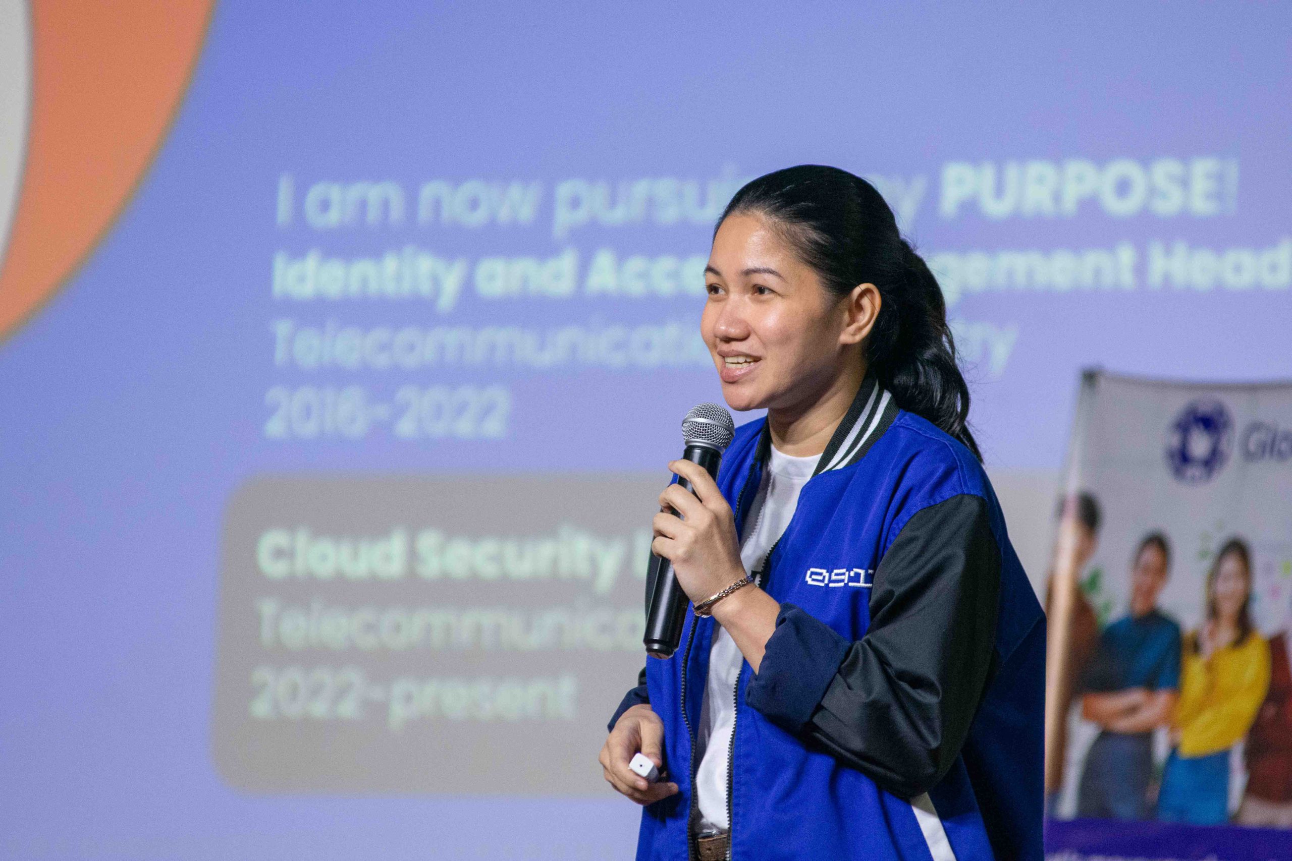 Manager Sharon Torreverde of Globe's Security Engineering reminds students about the importance of cybersecurity and discussed the prevalence of internet fraud.