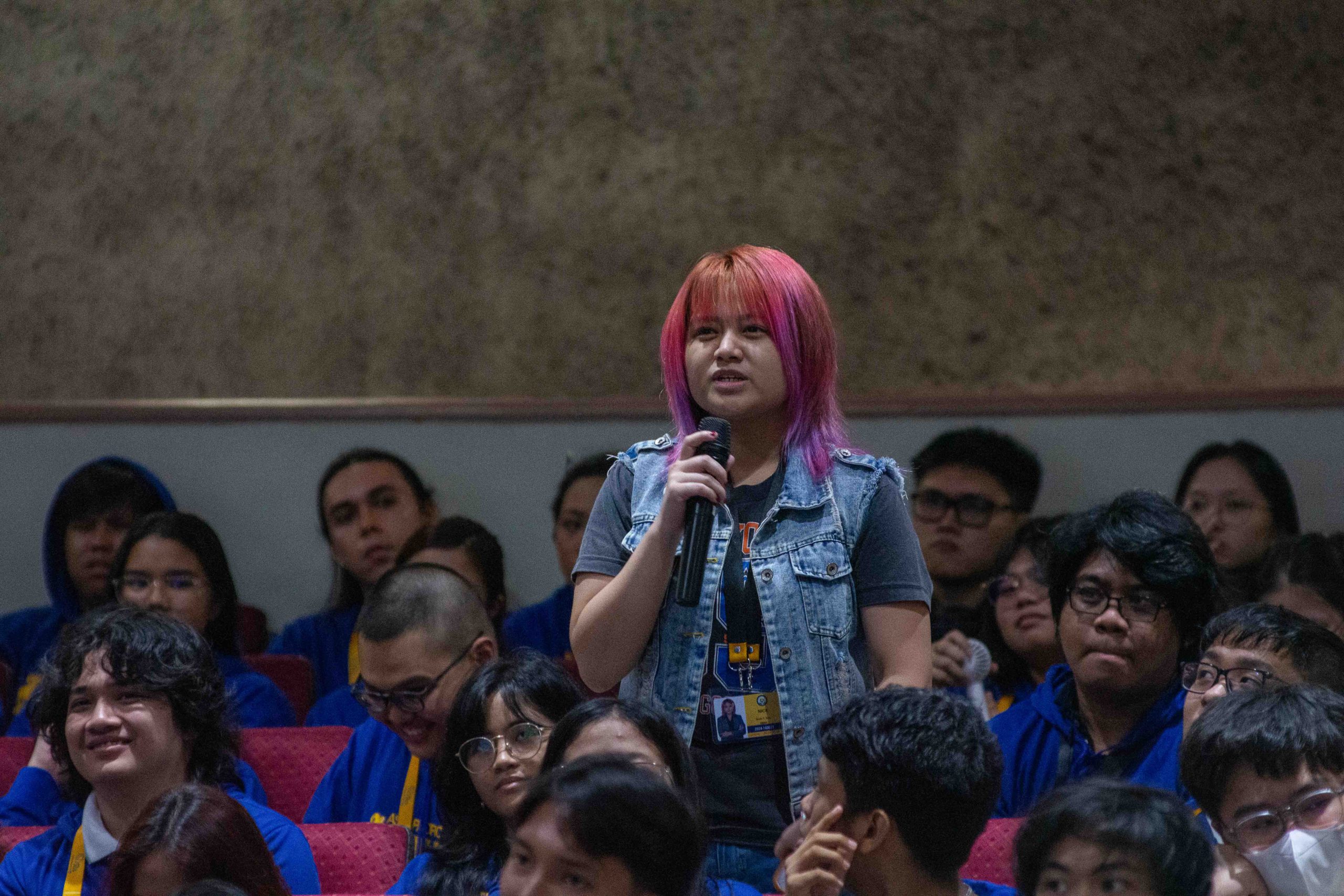 Freshman students ask questions during the Q&A of the 2024 Student Orientation last August 2, 2024.